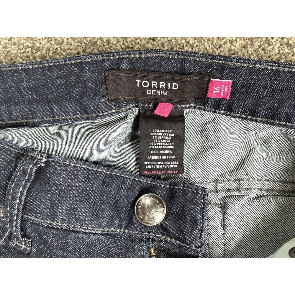 Torrid Jeans Womens 14R Dark Wash Skinny Stretch Skull Pocket Denim Goth - Picture 7 of 7